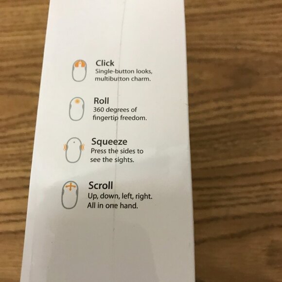 Apple Mouse Model A1152 in sealed box - Picture 3 of 4